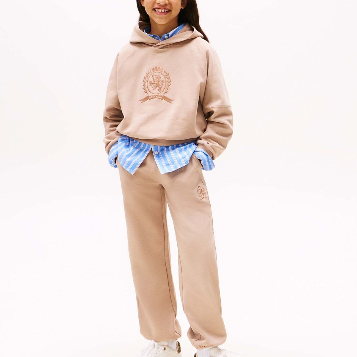 TOMMY HILFIGER - Joggers café de punto con escudo bordado Tommy Hilfiger