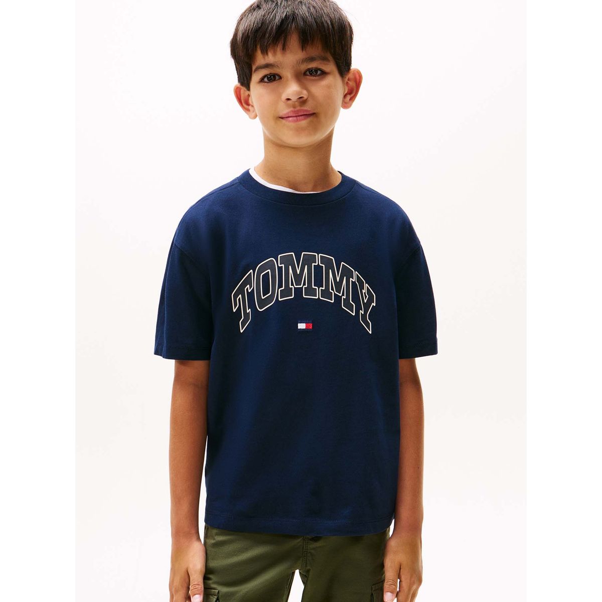TOMMY HILFIGER - Camiseta azul Varsity de cuello redondo con logo Tommy Hilfiger