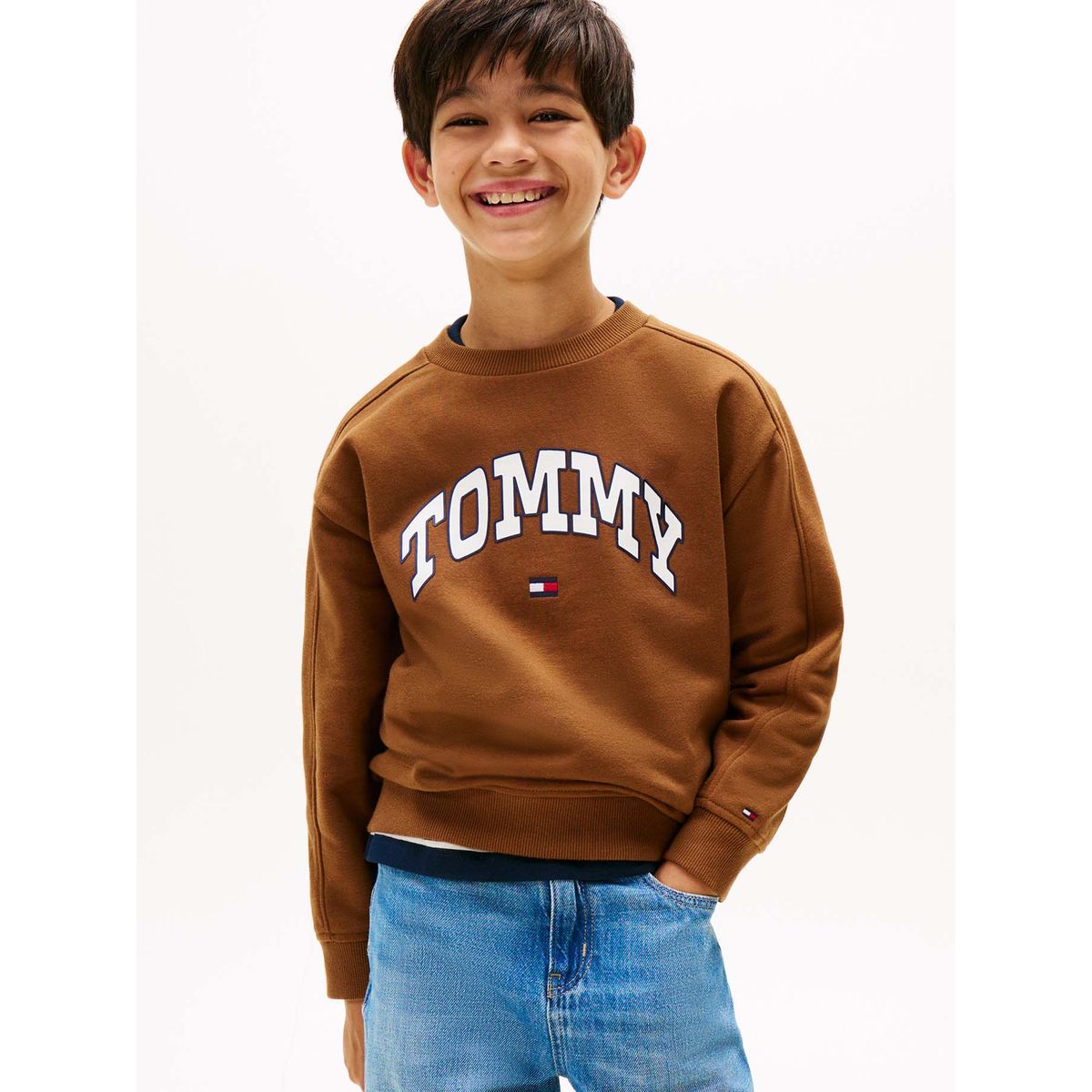 TOMMY HILFIGER - Saco café de cuello redondo con logo Tommy Hilfiger