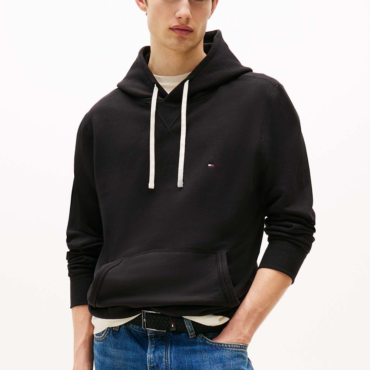 TOMMY HILFIGER - Buzo negro con capota essential con logo Tommy Hilfiger