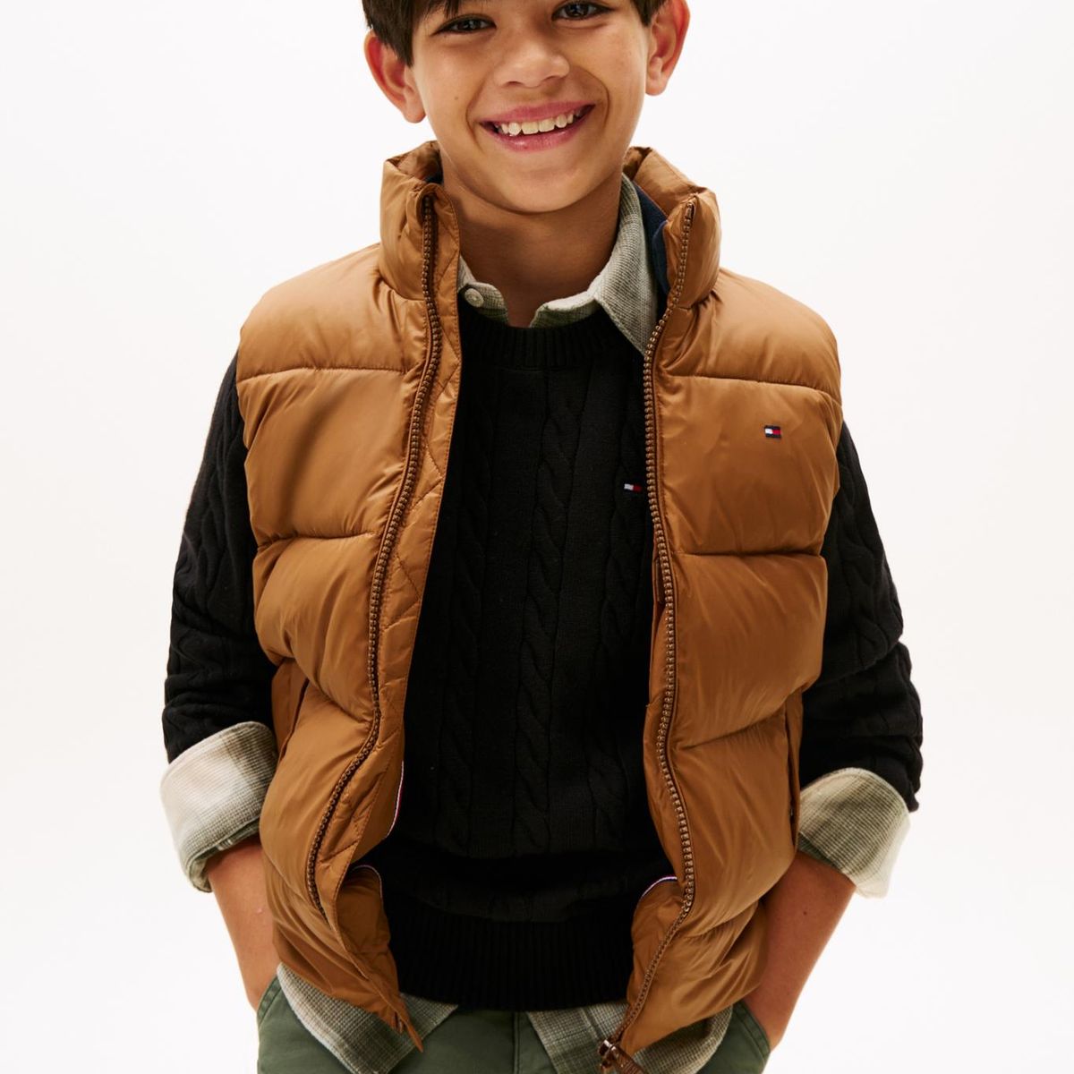 TOMMY HILFIGER - Chaleco café Essential acolchado Tommy Hilfiger
