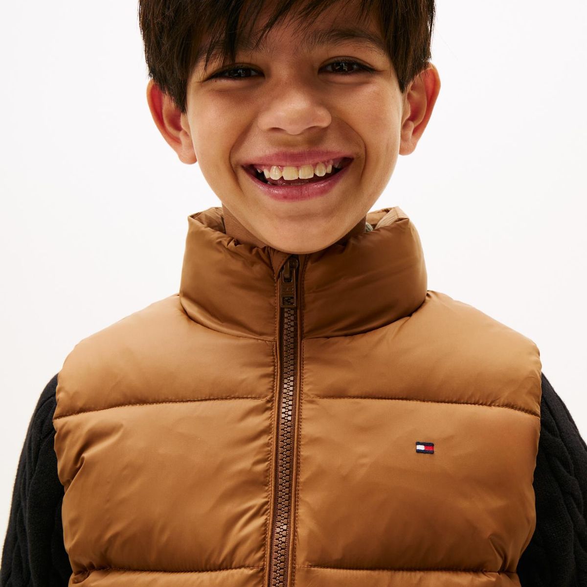 TOMMY HILFIGER - Chaleco café Essential acolchado Tommy Hilfiger