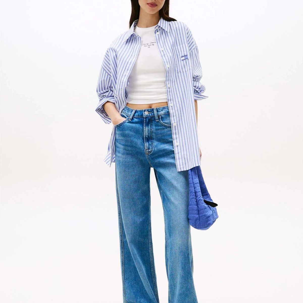 TOMMY HILFIGER - Camiseta blanca de punto con logo y corte slim Tommy Jeans