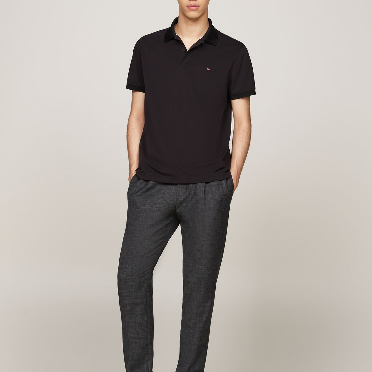 TOMMY HILFIGER - Polo negro TH Flex de corte regular Tommy Hilfiger