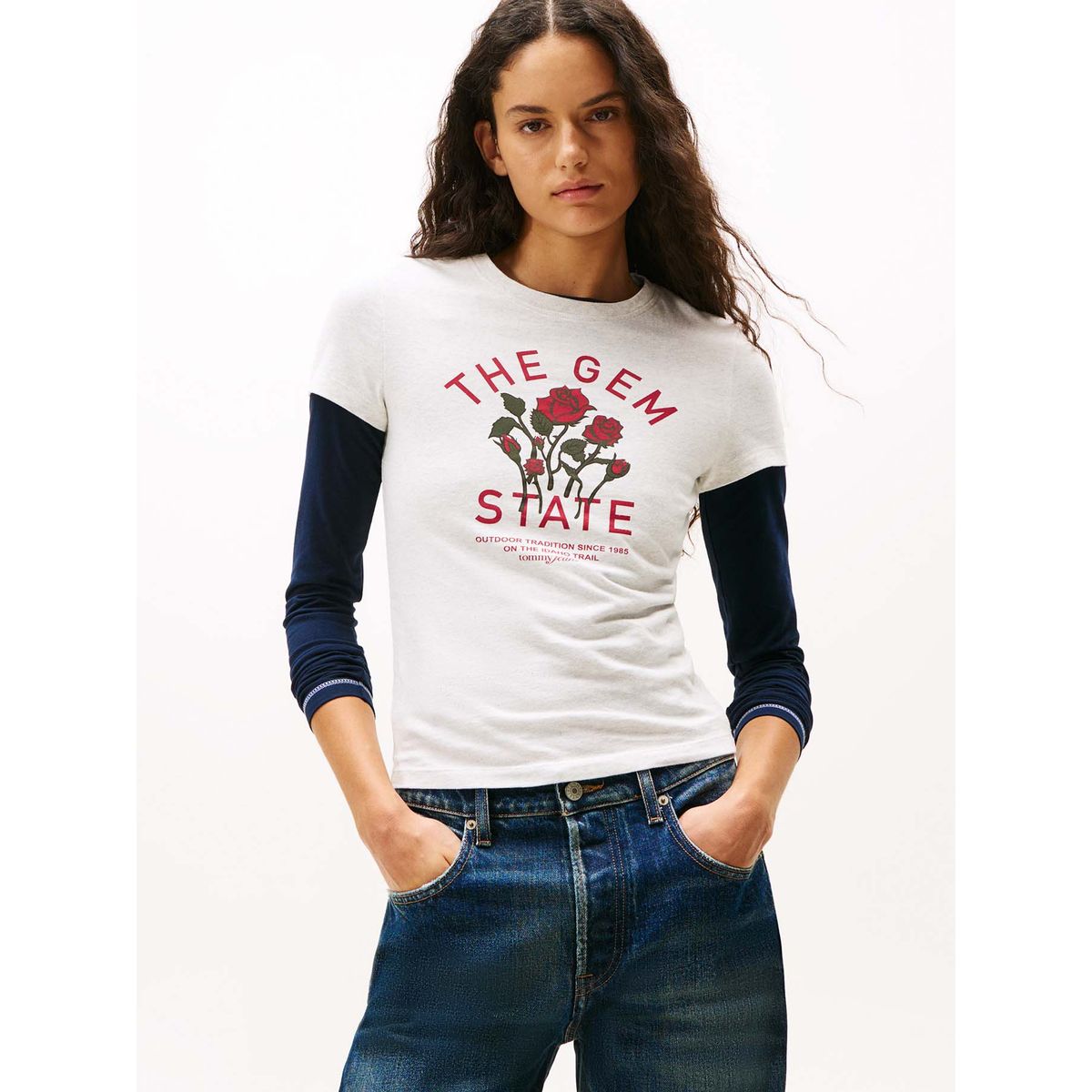 TOMMY HILFIGER - Camiseta gris slim con logo gráfico Tommy Jeans