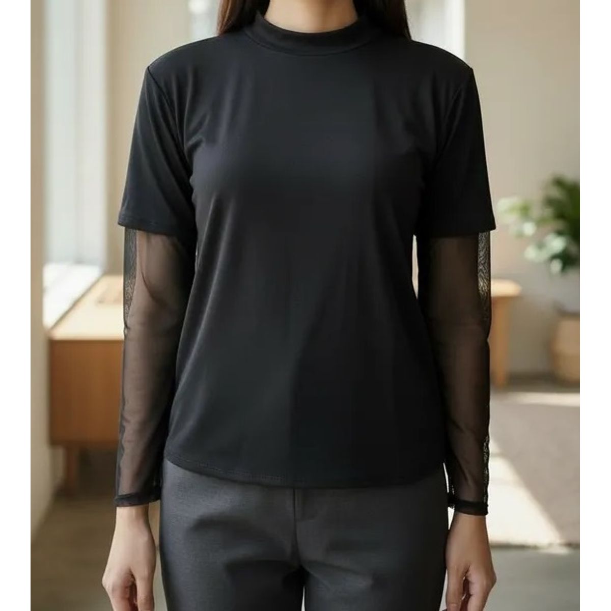 VIA7 - Espectacular blusa Camiseta de moda Negra Licra y Mangas de Malla Transparente