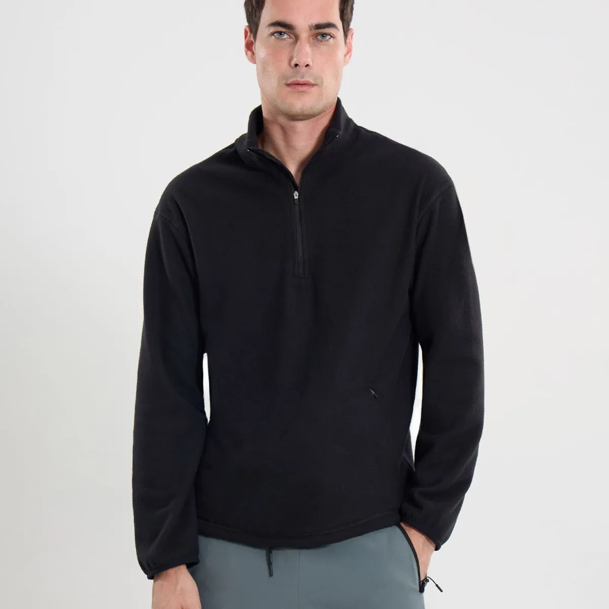 ATMOS - Buzo Half Zipper Polar  Para Hombre Negro Atmos