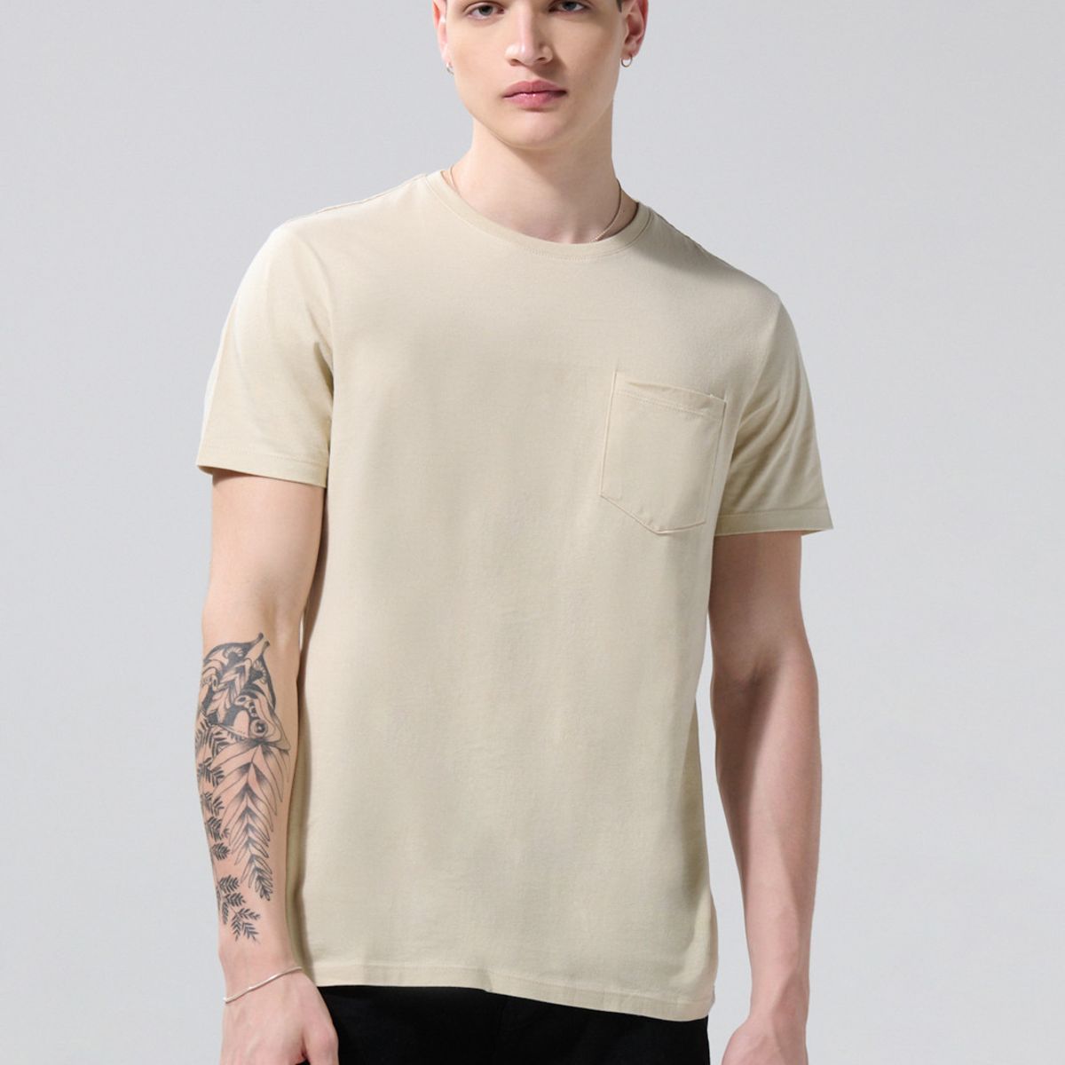 KOAJ - KOAJ Camiseta manga corta unicolor fit ajustado cuello redon Hombre