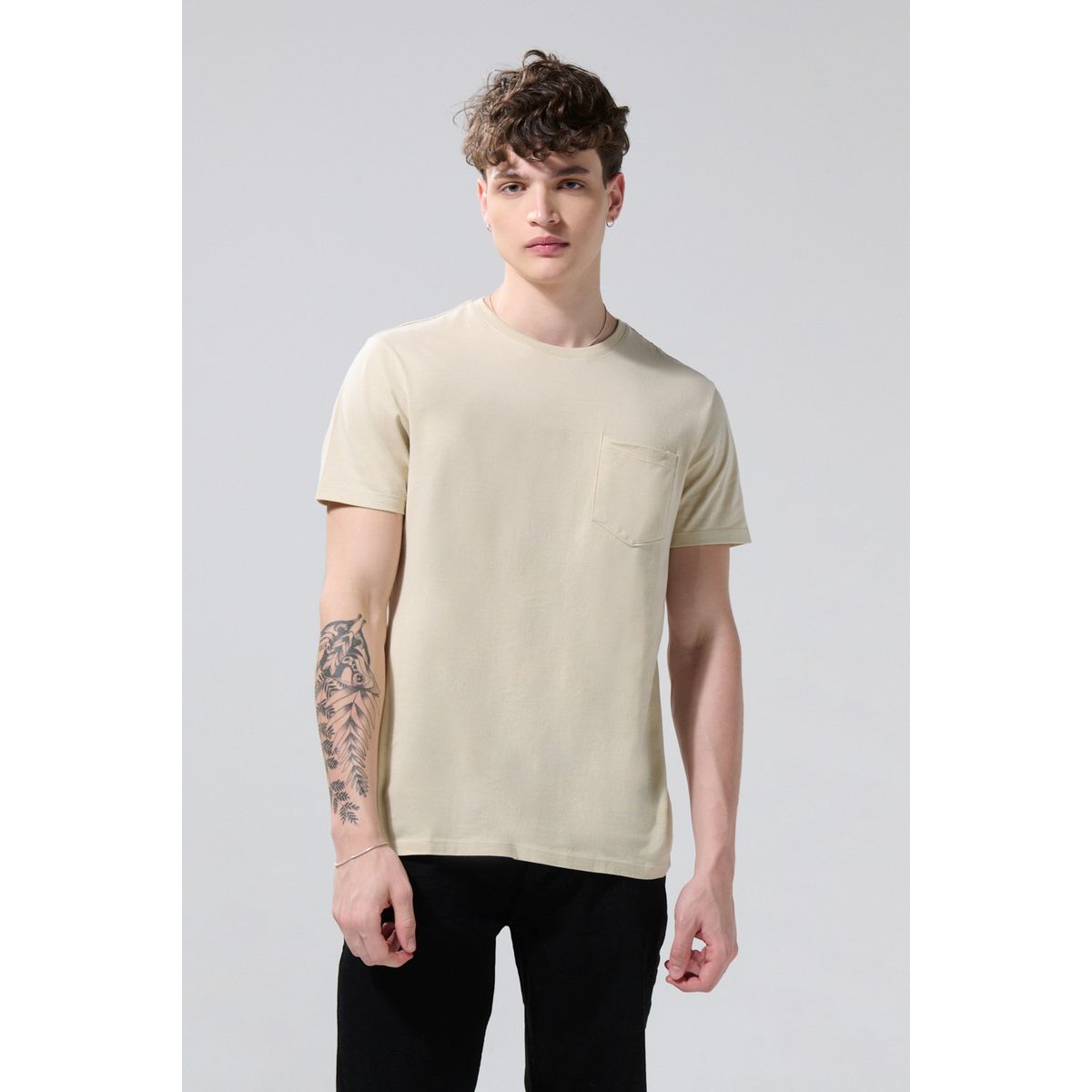 KOAJ - KOAJ Camiseta manga corta unicolor fit ajustado cuello redon Hombre