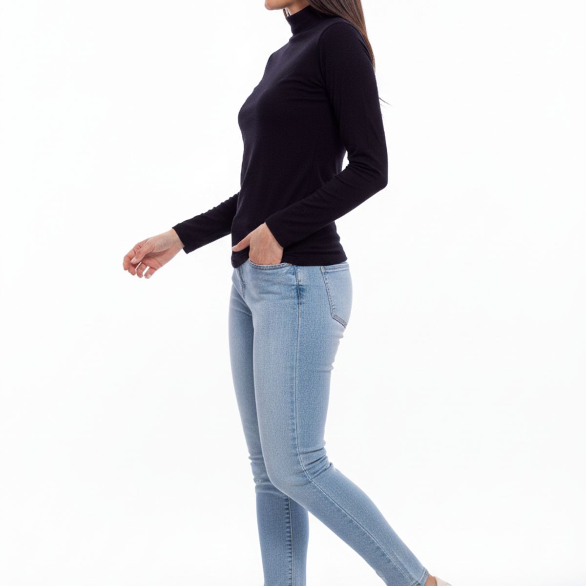 BOCARED - JUNO CAMISETA PARA DAMA MANGA LARGA CUELLO ALTO EN COLOR NEGRO