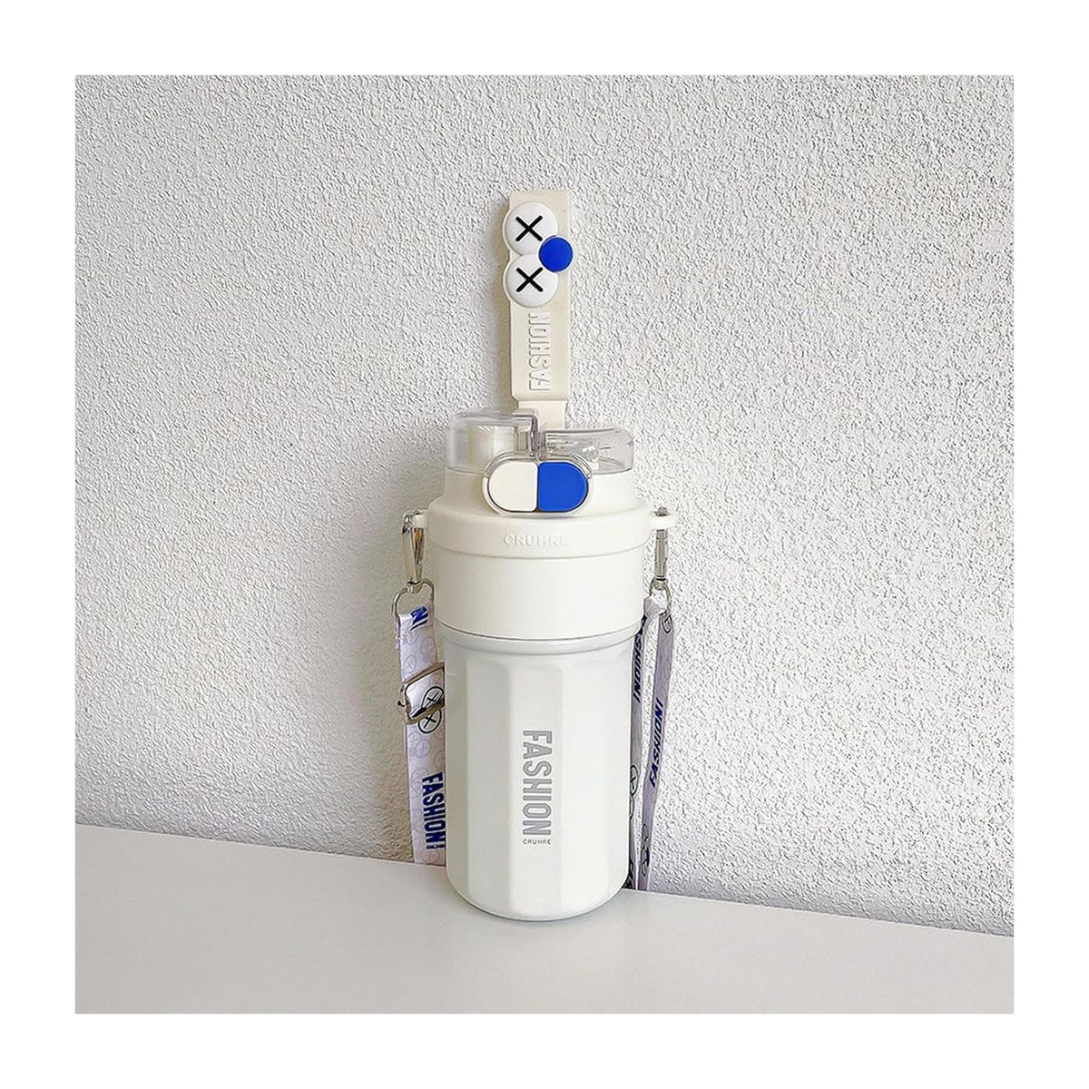 GENERICO - Termo Personalizado con Diseño de Ojos y Aislamiento Térmico Blanco