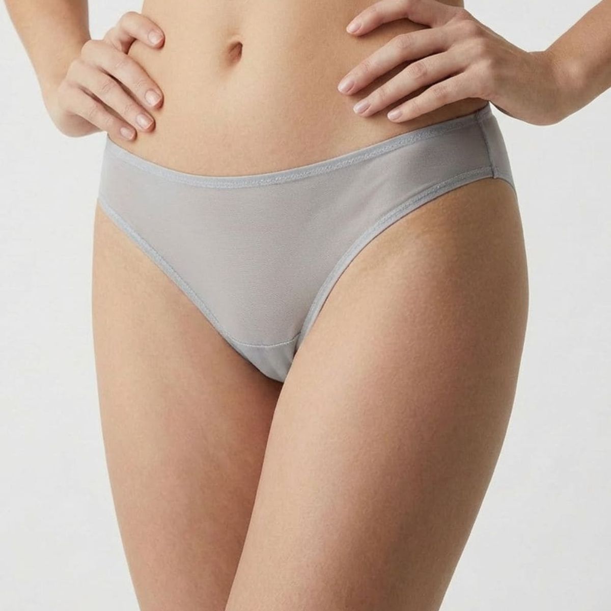 LILI PINK - Panty brasilera confeccionado en encaje paquete x3