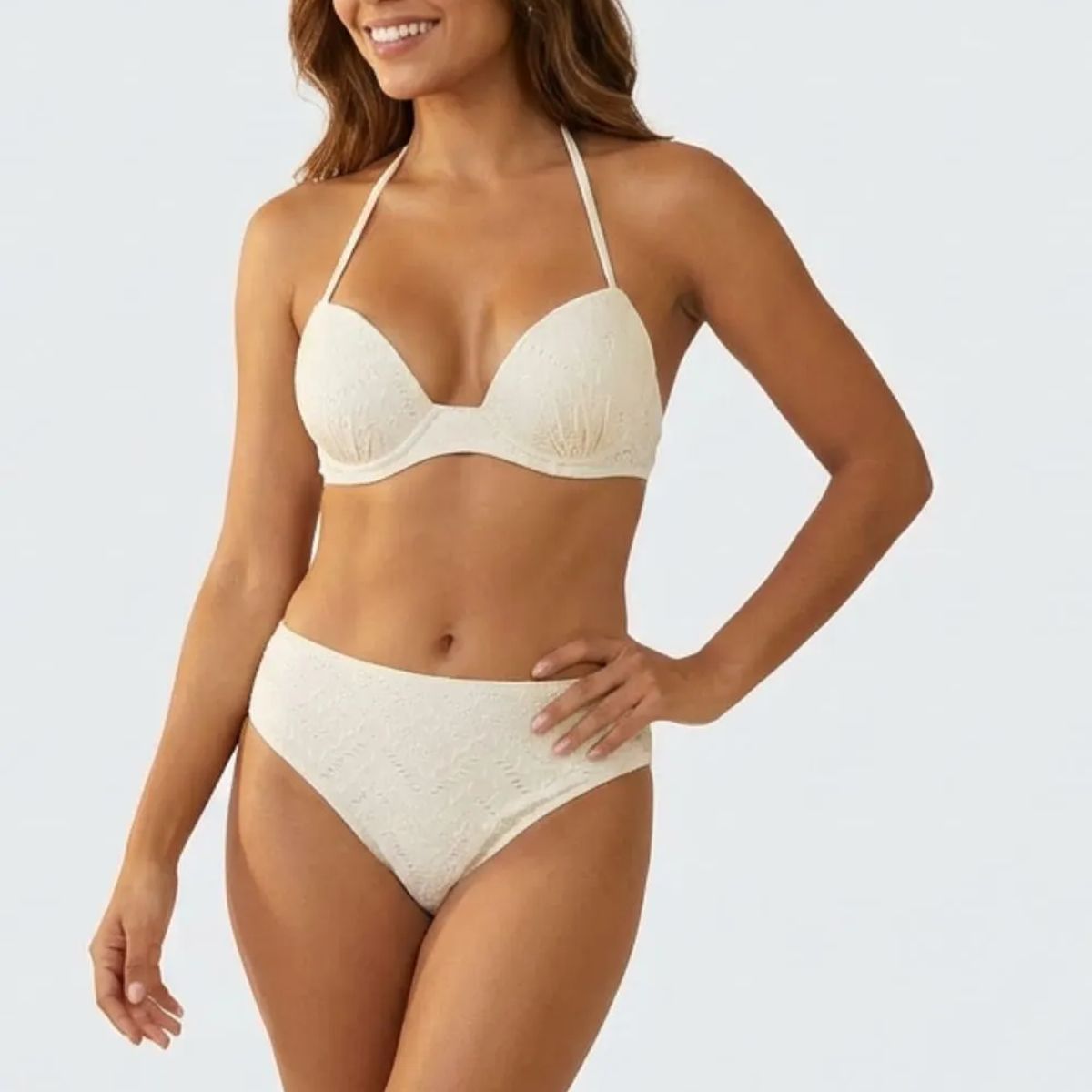 LILI PINK - Vestido de baño estilo bikini con textura de ojalillo