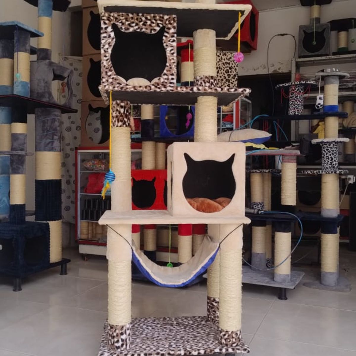 GENERICO - GIMNASIO PARA GATOS GYM GATOS CON RASCADOR