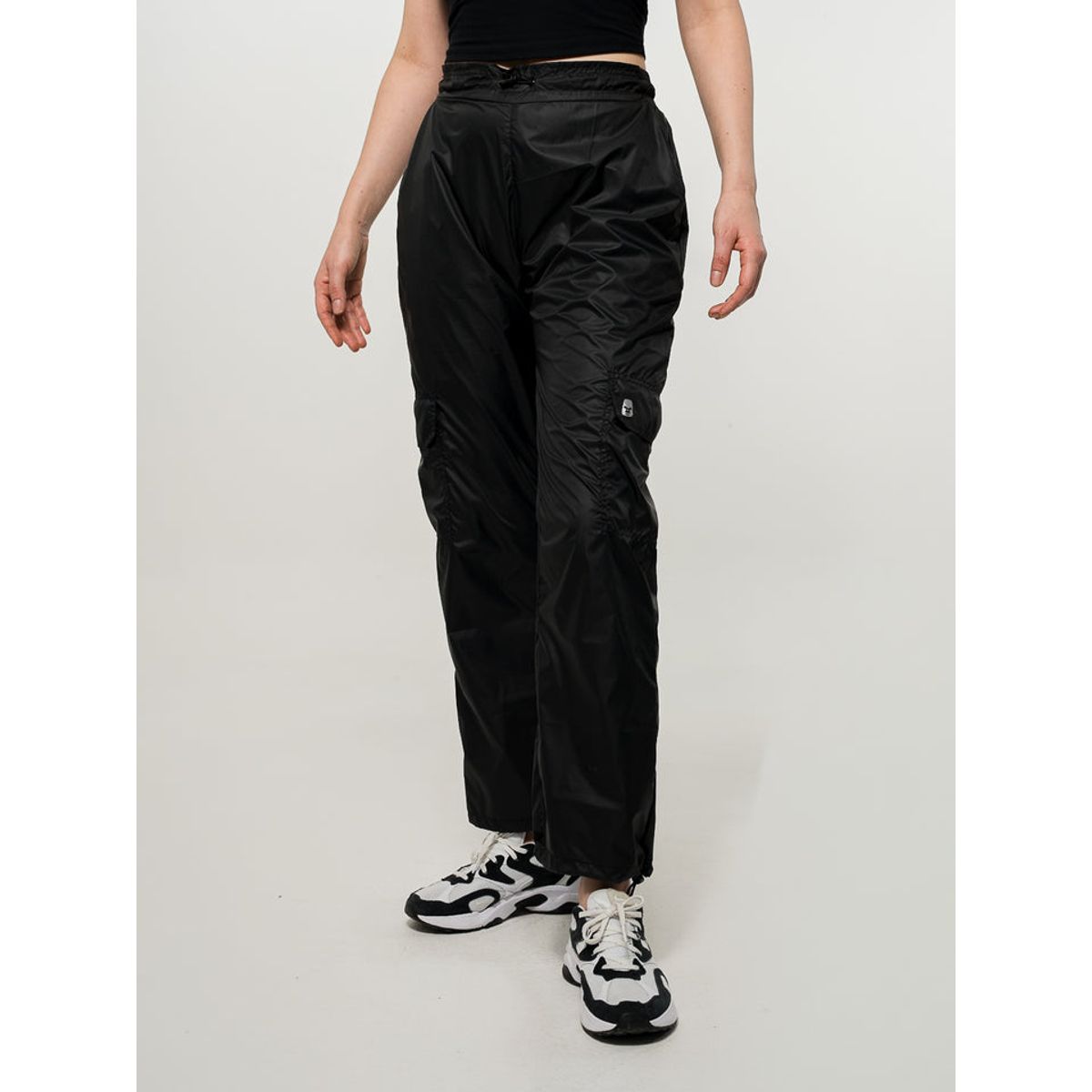 NO RULES - Essential Jogger Negro Mujer