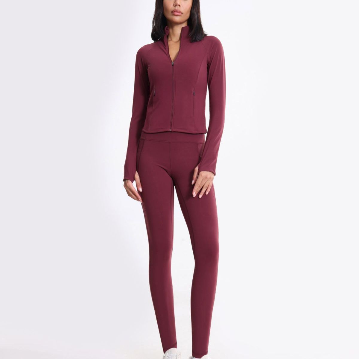 ATMOS - Buzo Ajustado Cuello Alto Training Aerius Skin  Para Mujer Vino Atmos