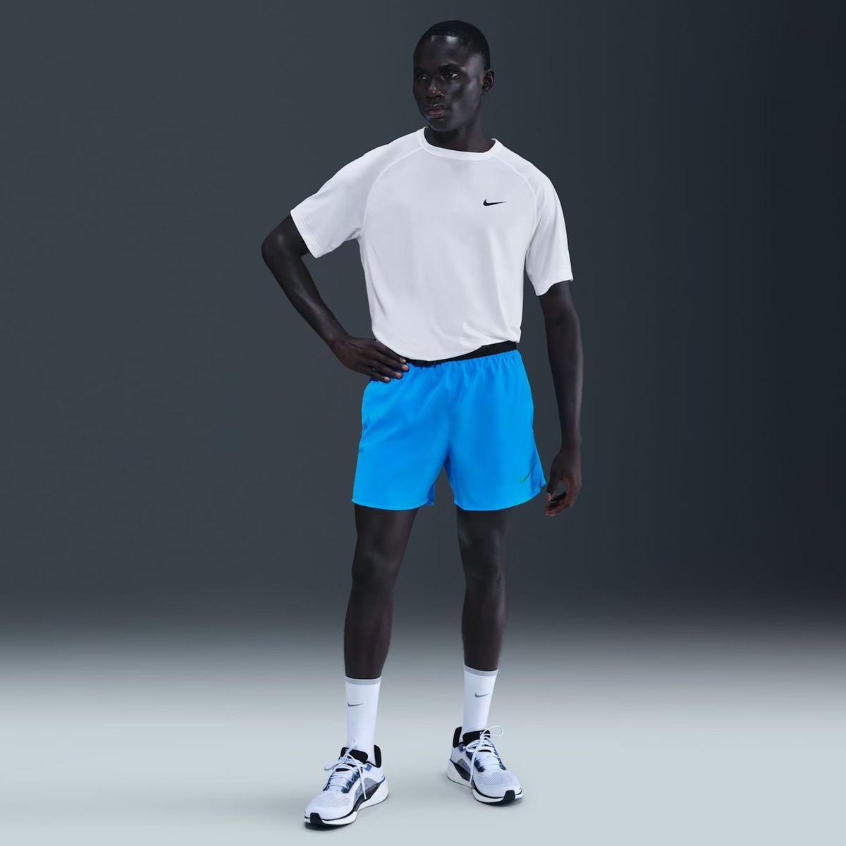 NIKE - Short Nike Hombre Dri Fit Challenger 5” DV9363-446 Azul Running
