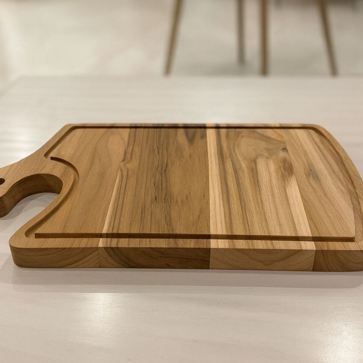 VETTA HOME - Tabla de picar en Teca Rectangular con Mango 34x21x15MM