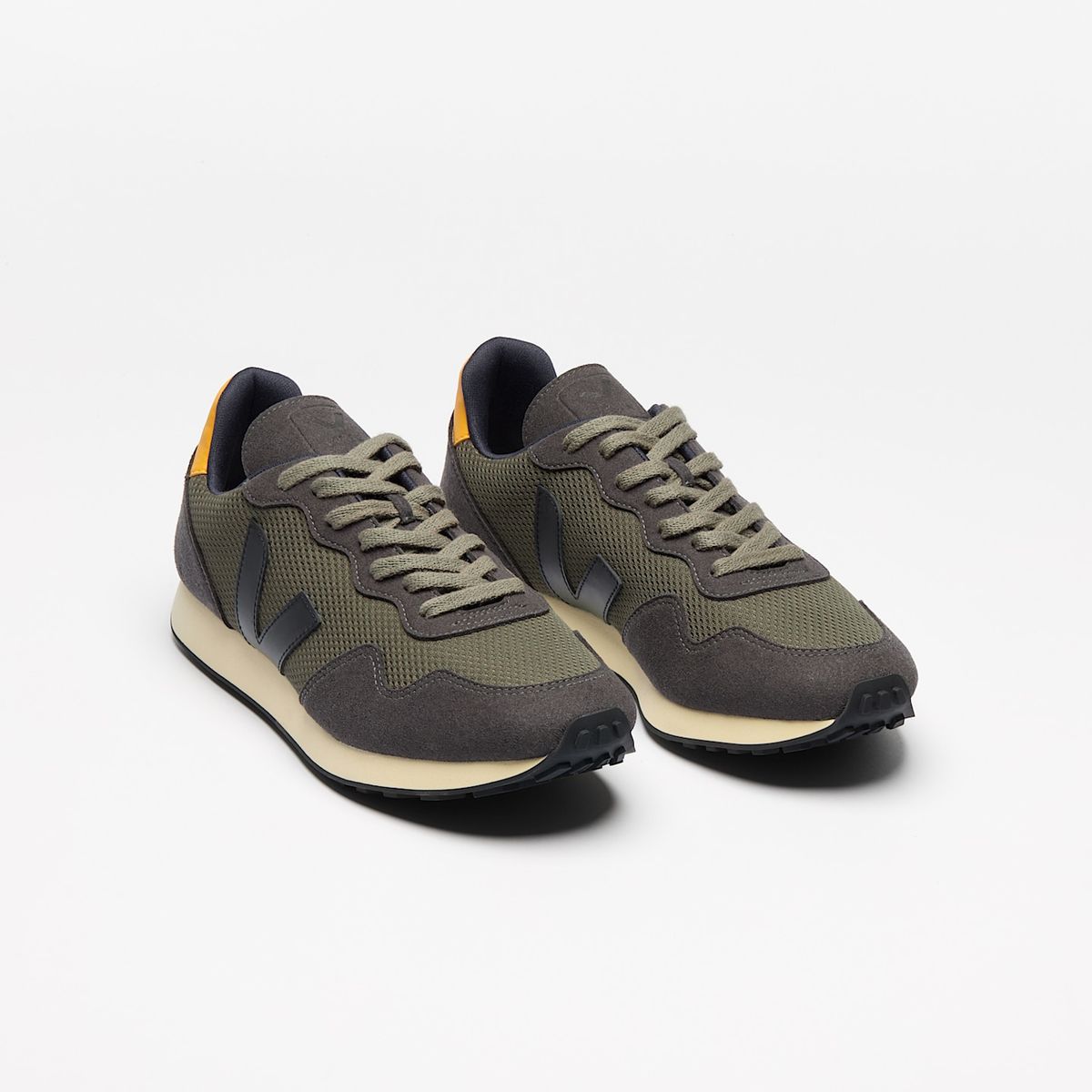 VEJA - Tenis veja de hombre sdu alveomesh kaki black ouro VEJA Negro RR1820B