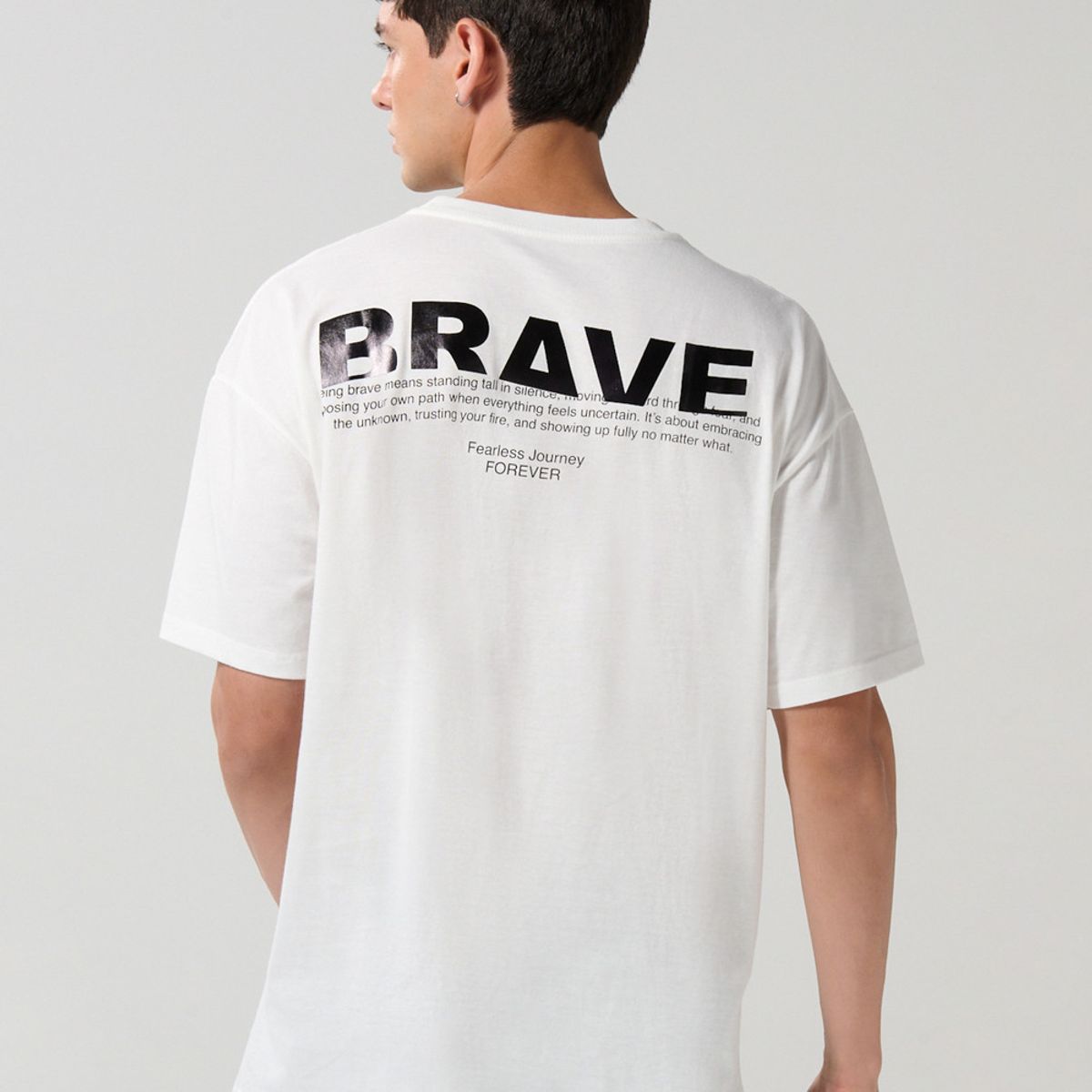 KOAJ - KOAJ Camiseta cuello redondo unicolor oversize con estampado Hombre