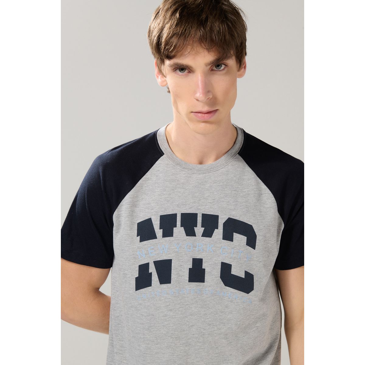 KOAJ - KOAJ Camiseta manga ranglan en contraste unicolor en algodón Hombre