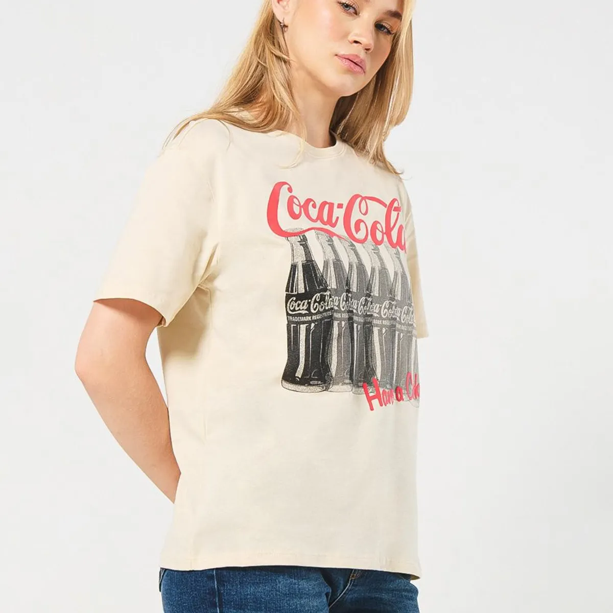 KOAJ - KOAJ Camiseta kaki manga corta con diseño de Coca-Cola Mujer