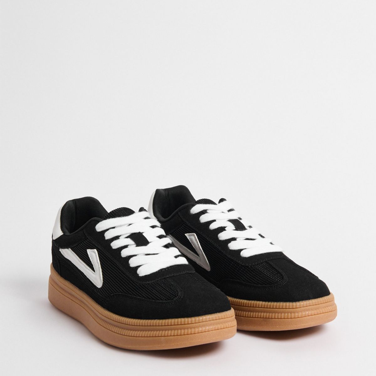 KOAJ - KOAJ Zapatillas de estilo clásico, suela de caucho natural  Mujer