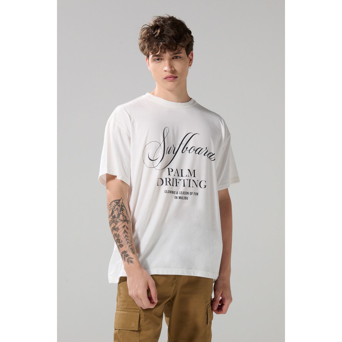 KOAJ - KOAJ Camiseta oversize crema clara manga corta con texto en Hombre