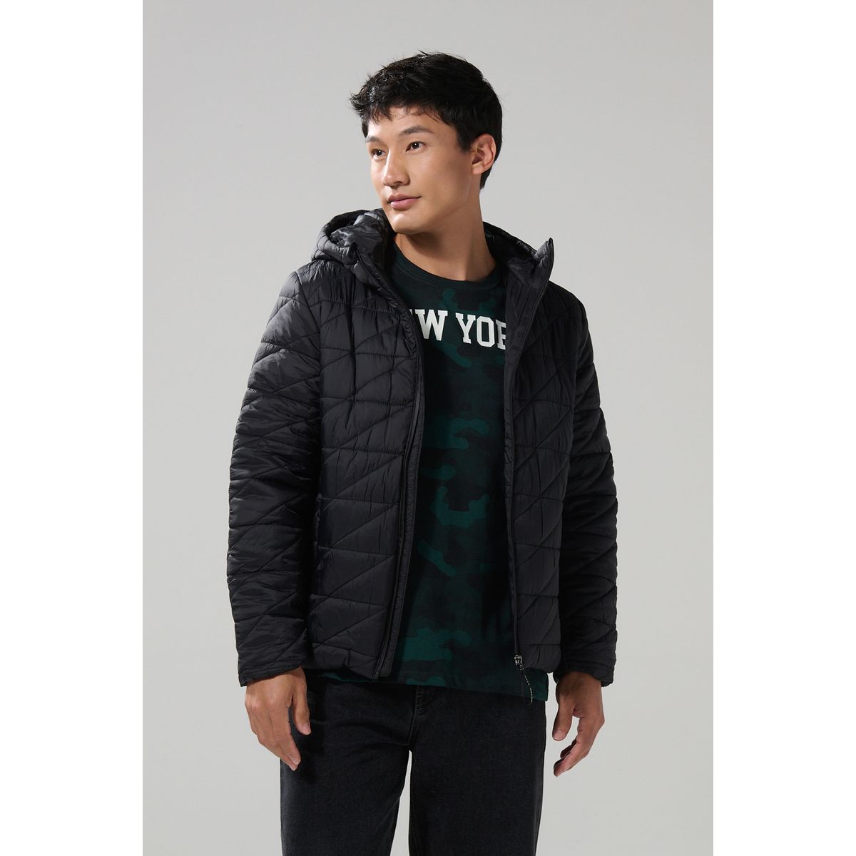 KOAJ - KOAJ Chaqueta acolchada con cuello alto y capota unicolor Hombre