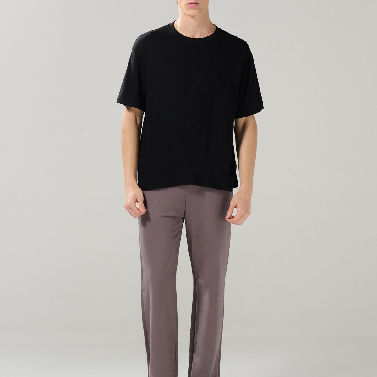 KOAJ - KOAJ Camiseta en algodón unicolor manga corta con hombro ro Hombre