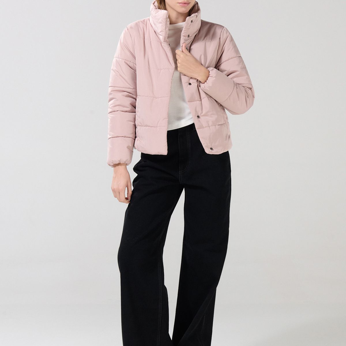 KOAJ - KOAJ Chaqueta acolchada unicolor con cuello alto y broches Mujer