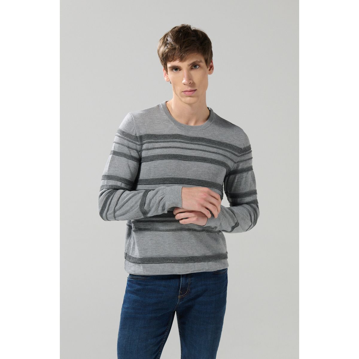 KOAJ - KOAJ Suéter gris oscuro cuello redondo con rayas en contrast Hombre