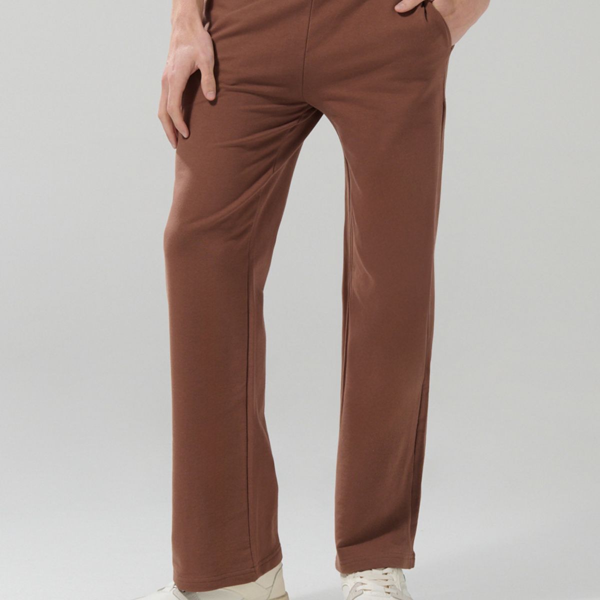KOAJ - KOAJ Pantalón jogger unicolor con cintura elástica y bolsill Hombre