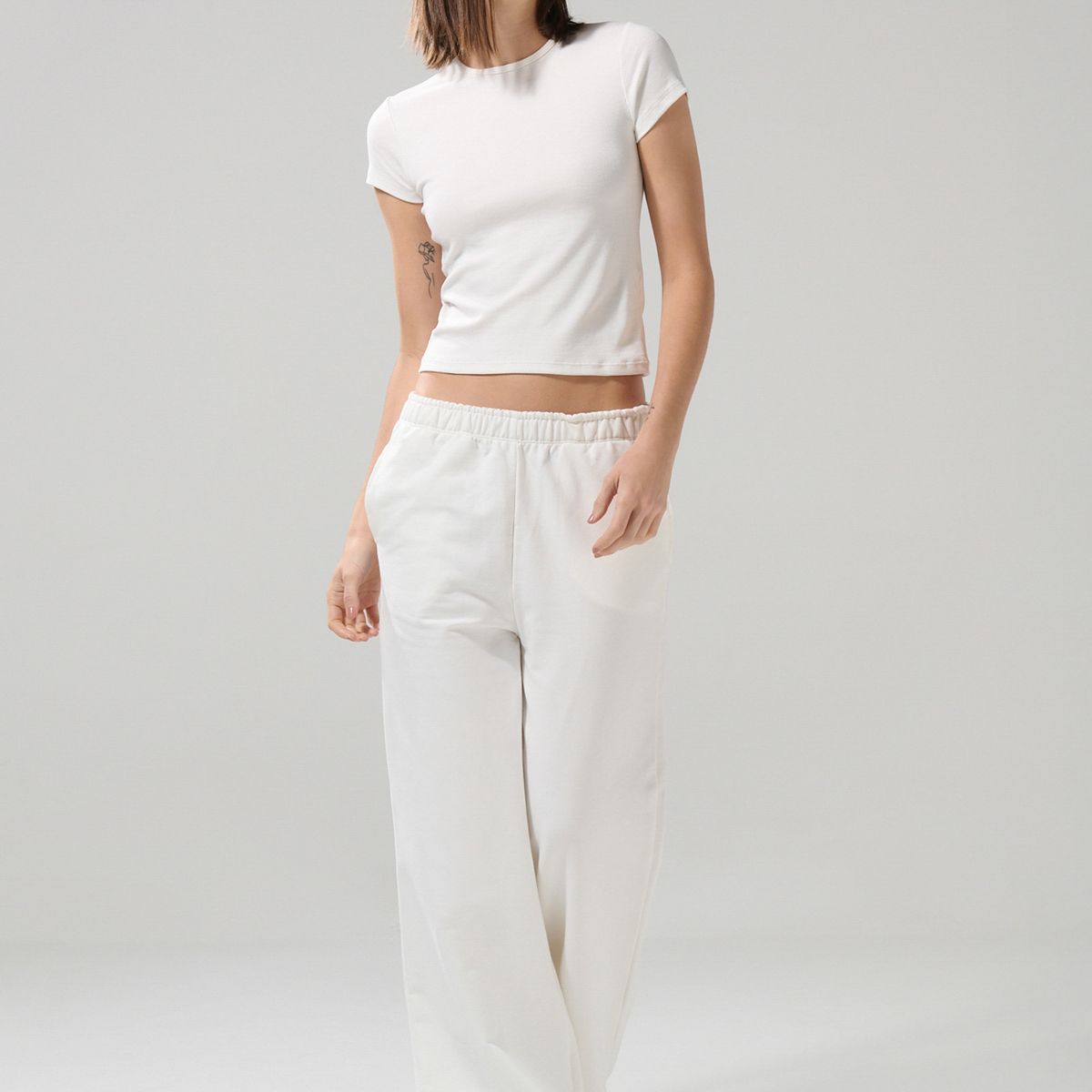 KOAJ - KOAJ Camiseta cuello redondo unicolor en rib ceñida Mujer