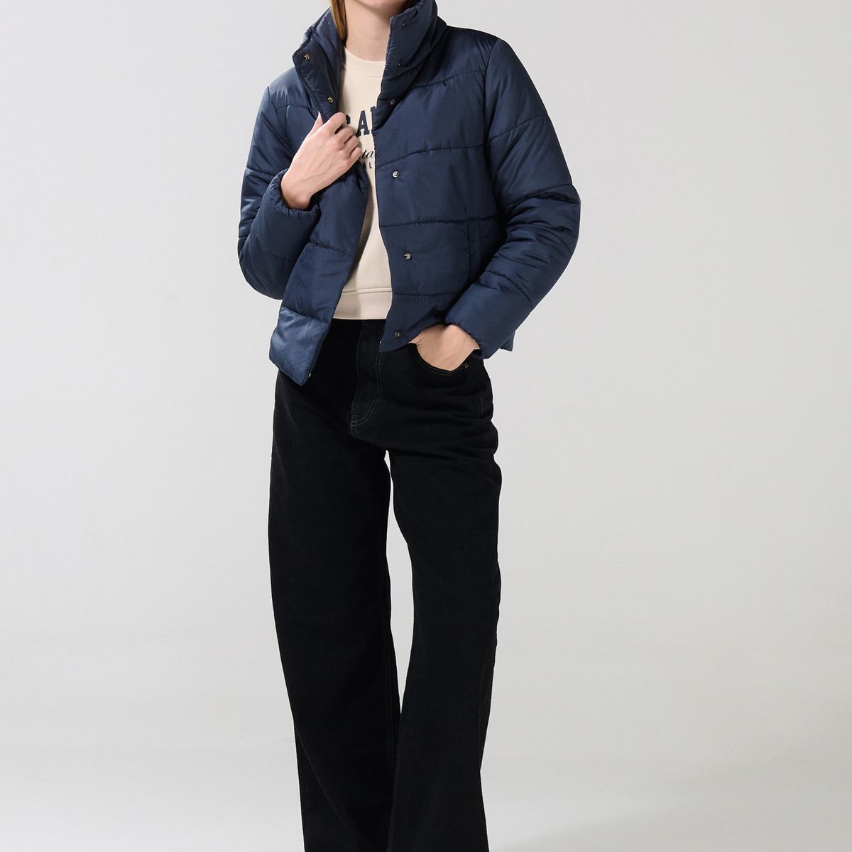 KOAJ - KOAJ Chaqueta acolchada unicolor con cuello alto y broches Mujer