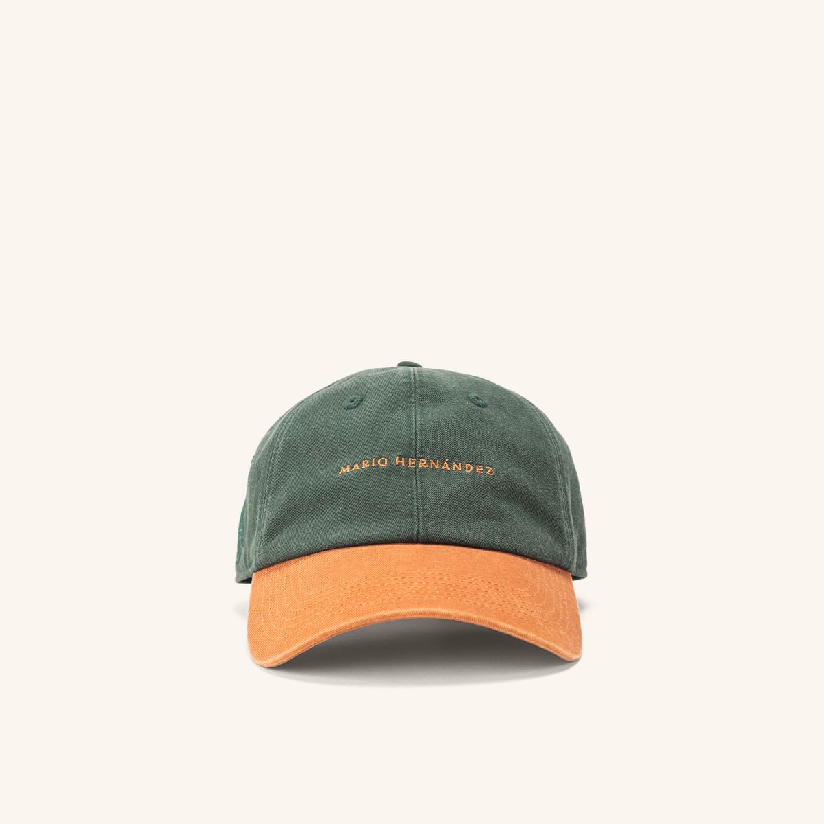 MARIO HERNANDEZ - Gorra Beisbolera Cima Bosque Norte