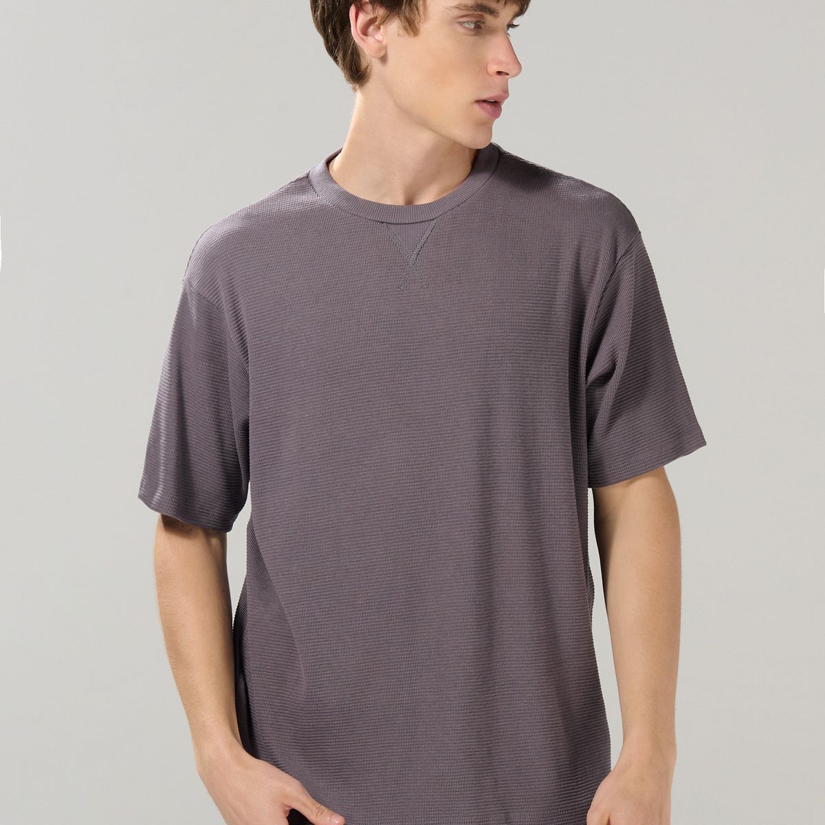 KOAJ - KOAJ Camiseta manga corta oversize unicolor con finas textu Hombre