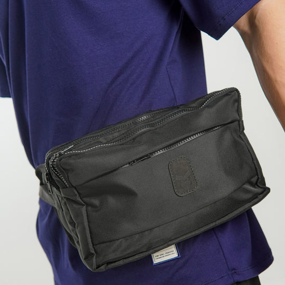 NO RULES - CANGURO CRUZADO LARGO NEGRO