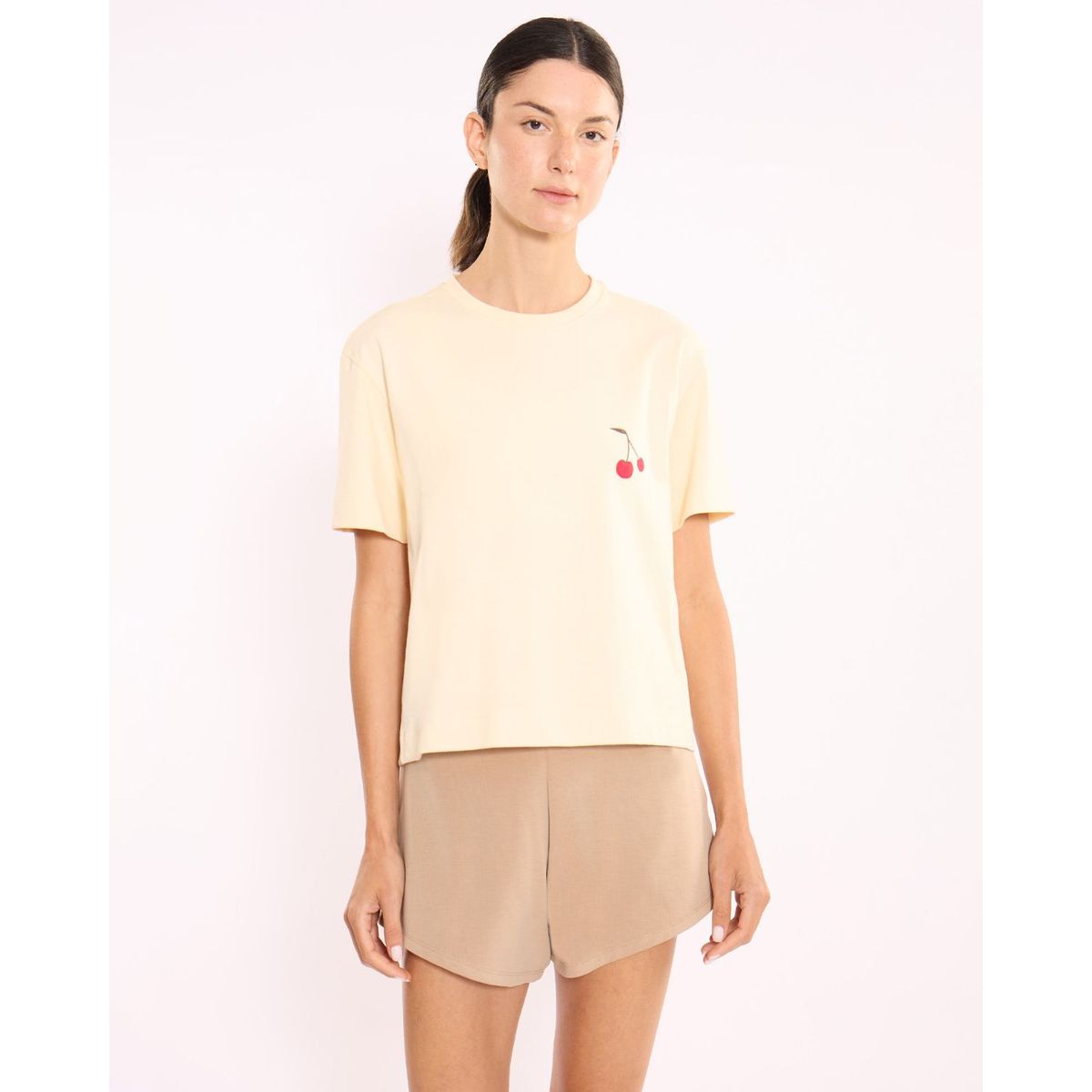 ATMOS - Camiseta Manga Corta Amplia Con Screen  Para Mujer Crema Atmos
