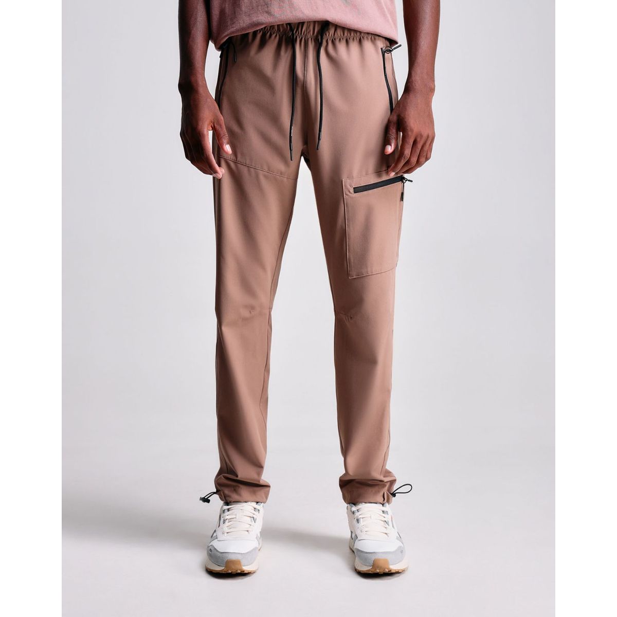 ATMOS - Pantalón Outdoor Básico  Para Hombre Mocca Atmos