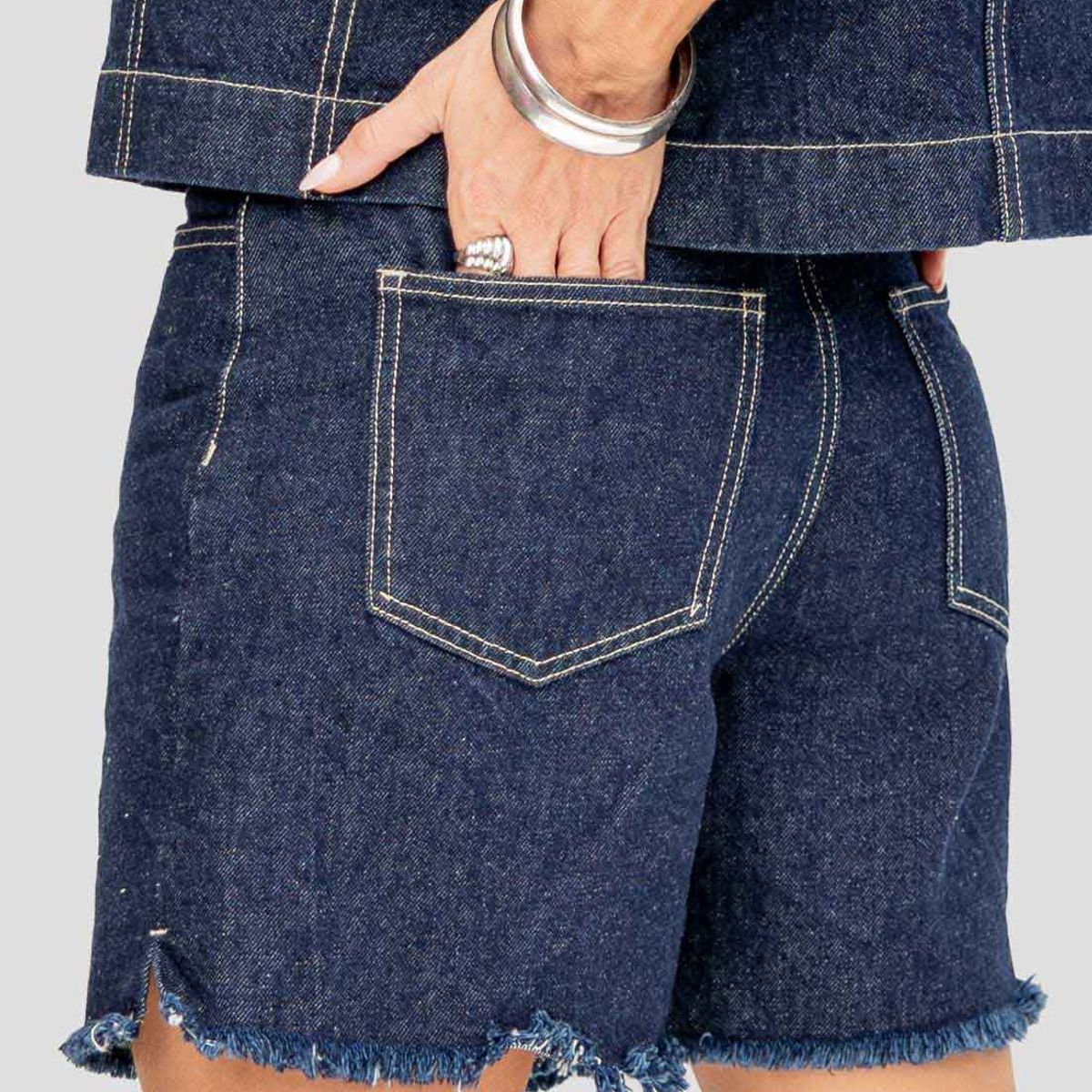ATYPICAL - Short Mujer Azul Oscuro Atypical 113119