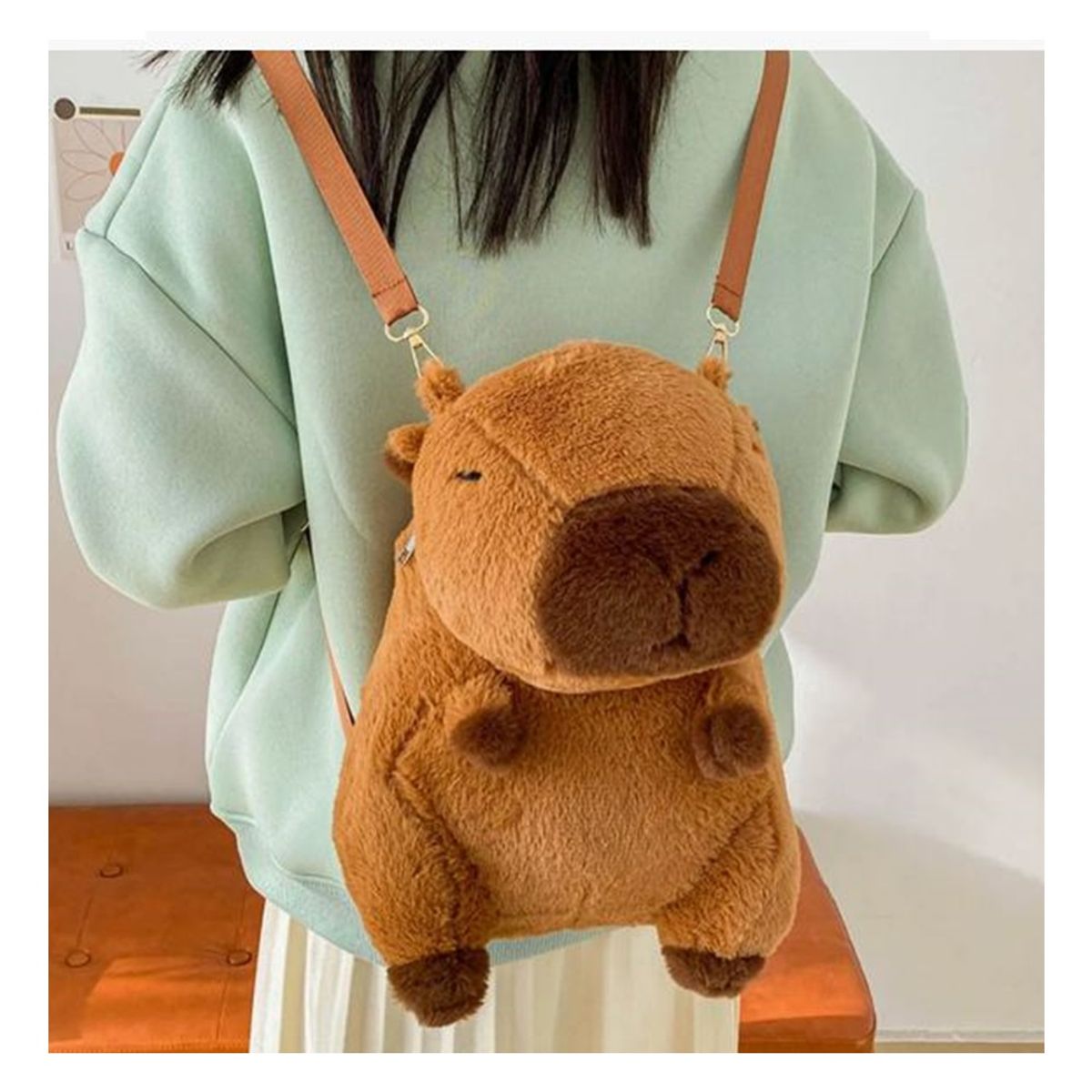 GENERICO - Mochila de Felpa Suave Tipo Peluche con Diseño de Capibara Cafe