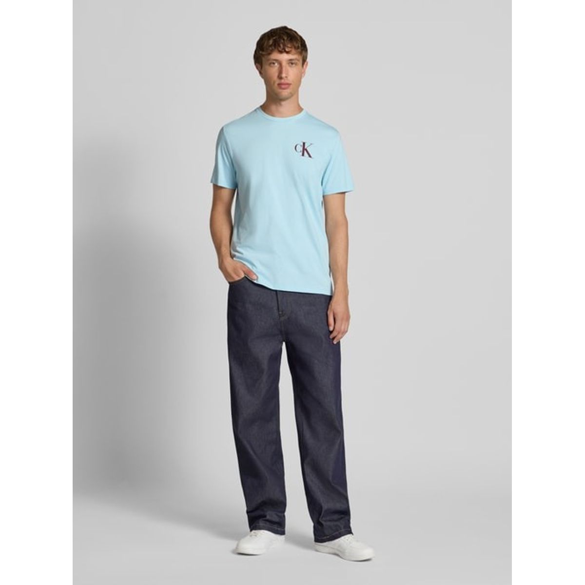 CALVIN KLEIN - Camiseta azul cielo con monograma 30s Calvin Klein