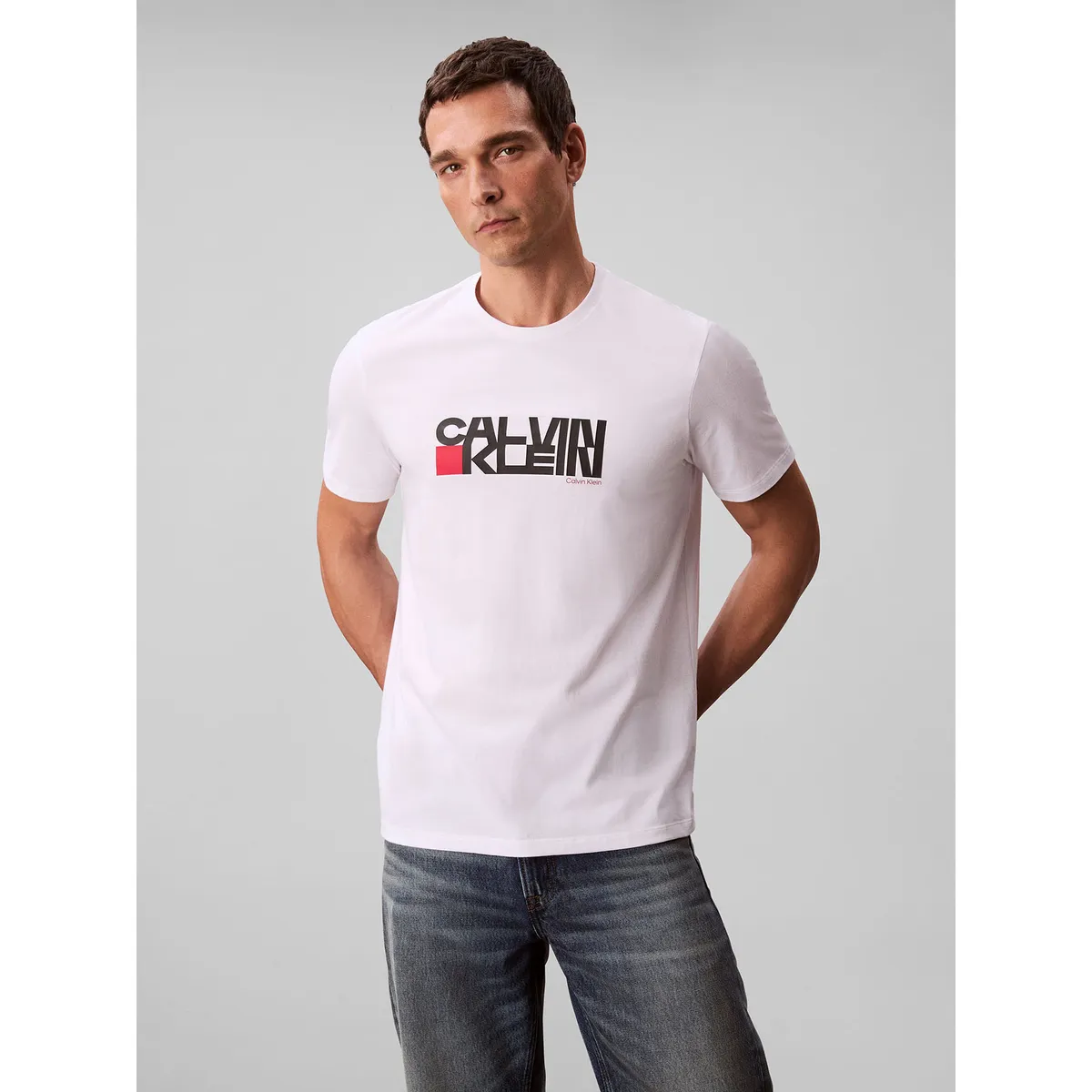 CALVIN KLEIN - Camiseta blanca con estampado gráfico redbox Calvin Klein