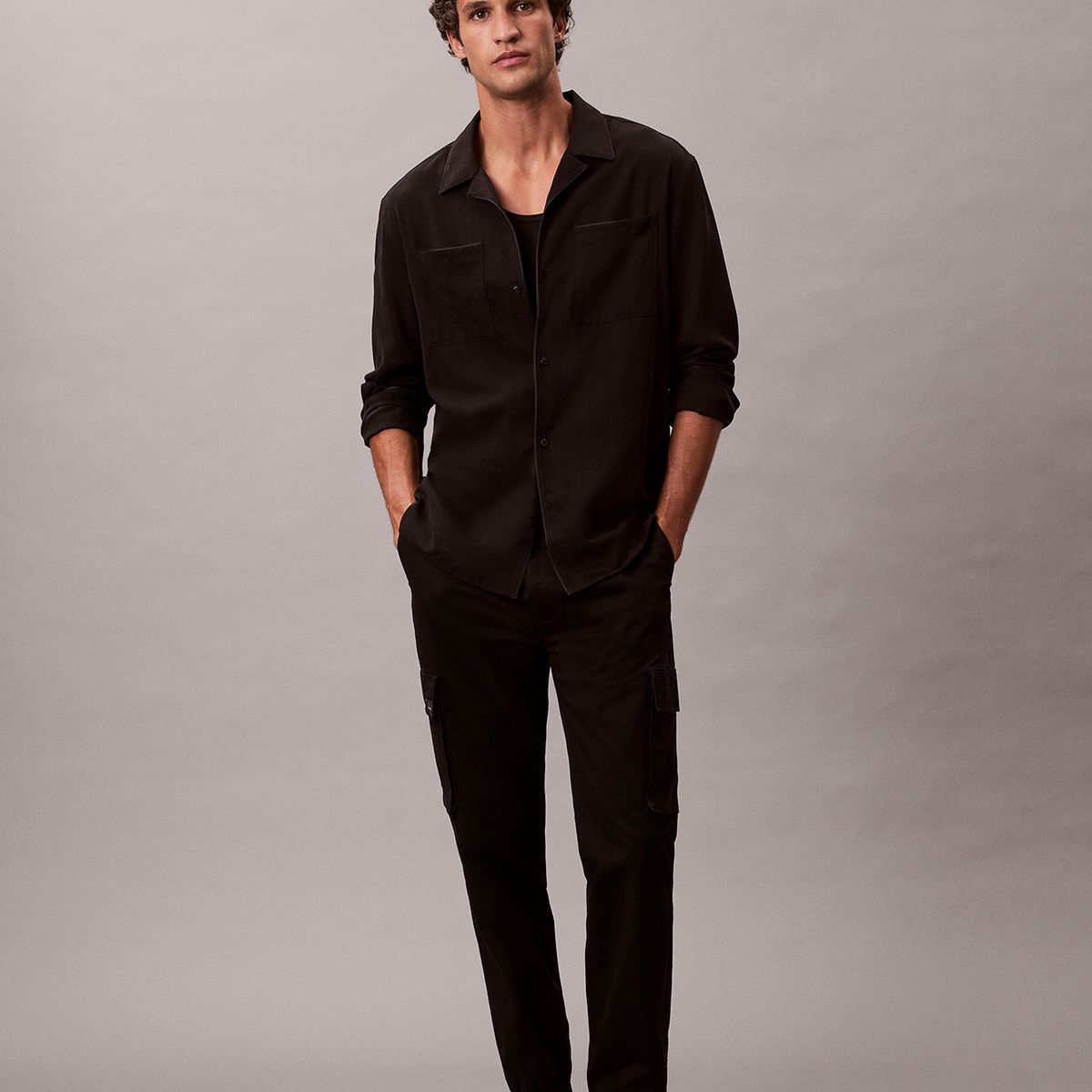 CALVIN KLEIN - Pantalón negro cargo skinny de sarga elástica Calvin Klein