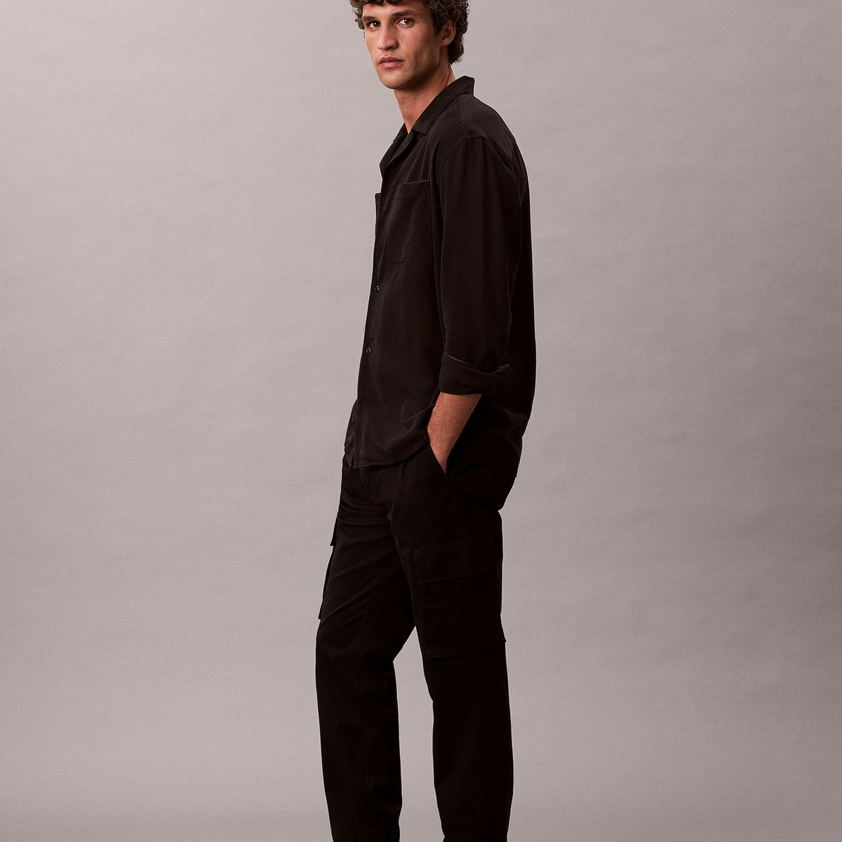 CALVIN KLEIN - Pantalón negro cargo skinny de sarga elástica Calvin Klein