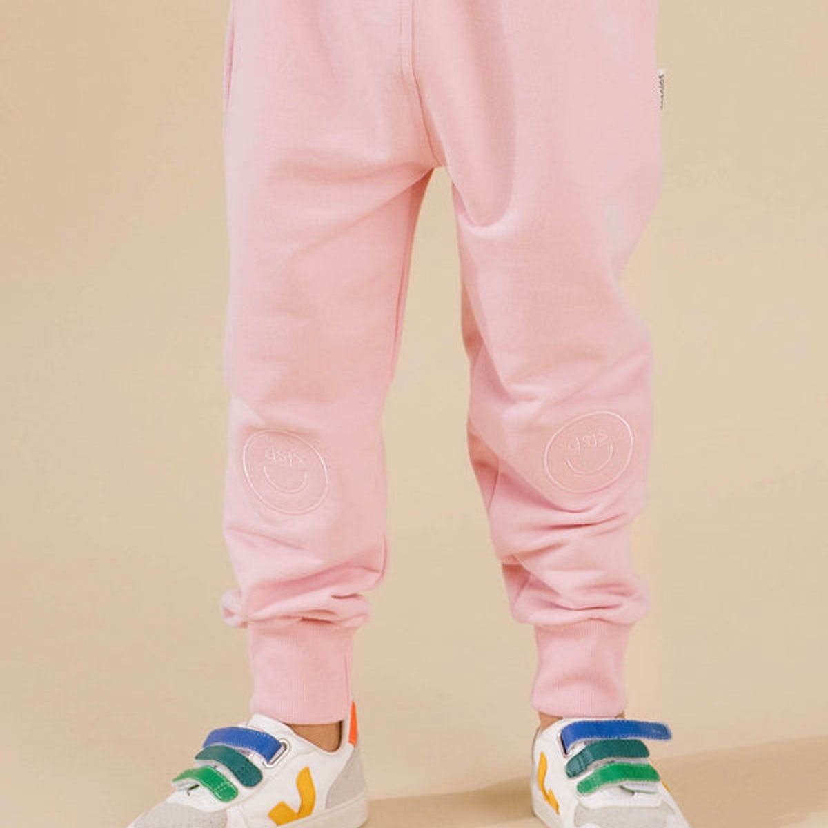 DOSOJOS - Jogger unisex infantil en 100% algodón peruano - Palo de rosa