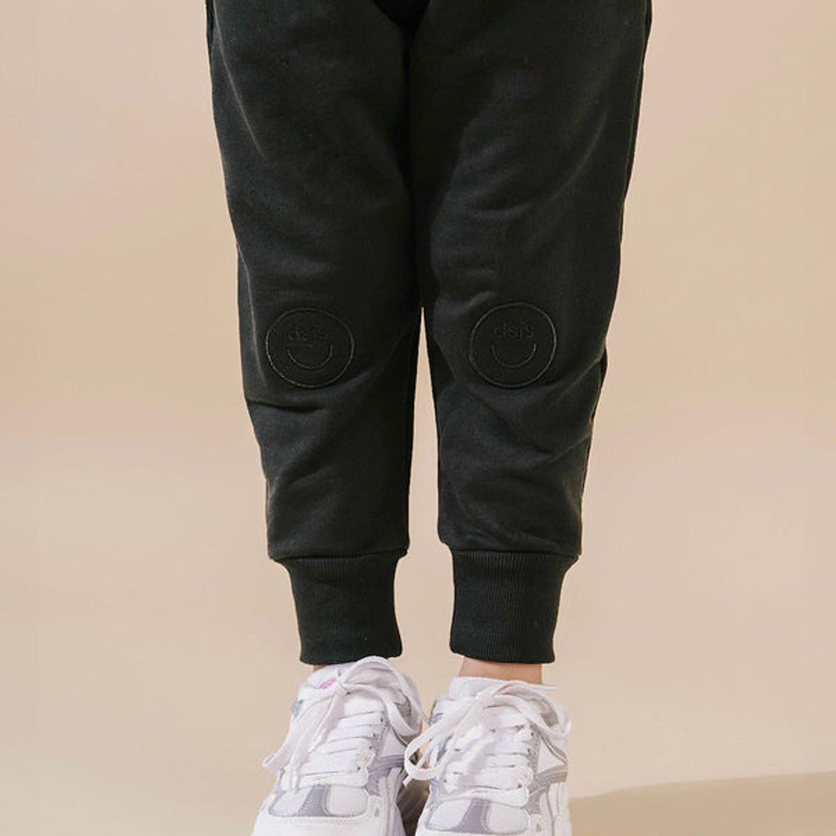 DOSOJOS - Jogger niñas y niños en 100% algodón peruano - Negro