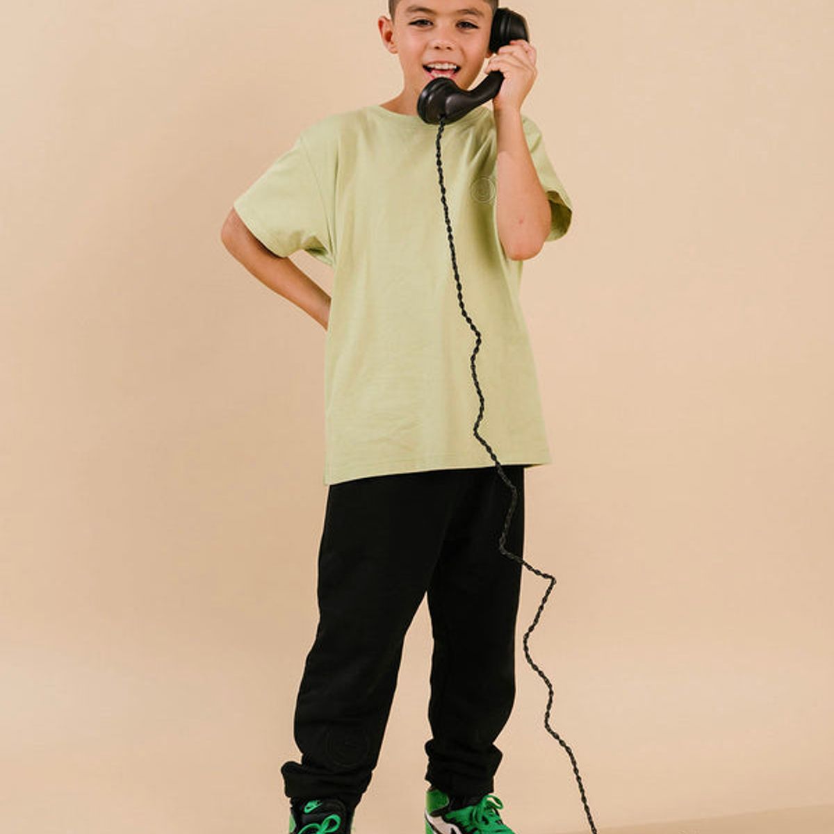 DOSOJOS - Jogger niñas y niños en 100% algodón peruano - Negro