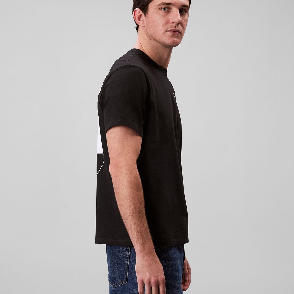 CALVIN KLEIN - Camiseta negra de algodón con gráfico 3D Calvin Klein